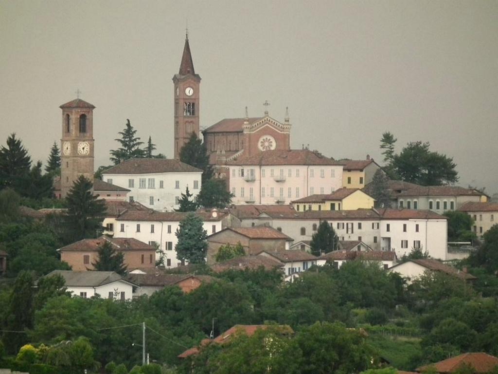 San Rocco Di Villa Di Isola D'Асти Стая снимка